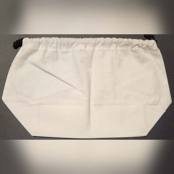 Chanel White Drawstring Dust Bag - Picture 2 of 5